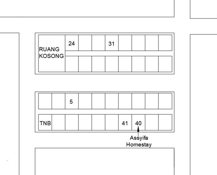 Assyifa Homestay 龙运 外观 照片