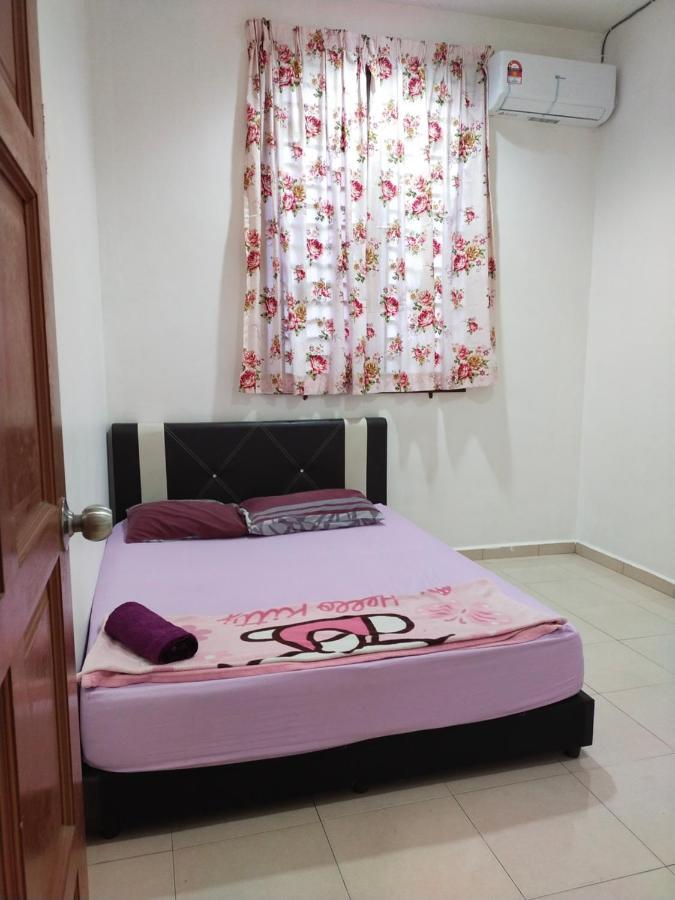 Assyifa Homestay 龙运 外观 照片