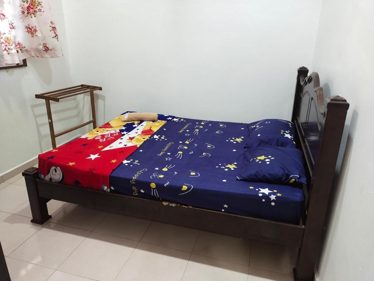 Assyifa Homestay 龙运 外观 照片